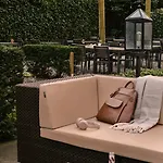 S&a Vondel Park 3*