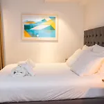 S&a Vondel Park Hotel 3*