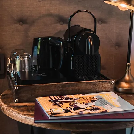 호텔 S&a Vondel Park 3*