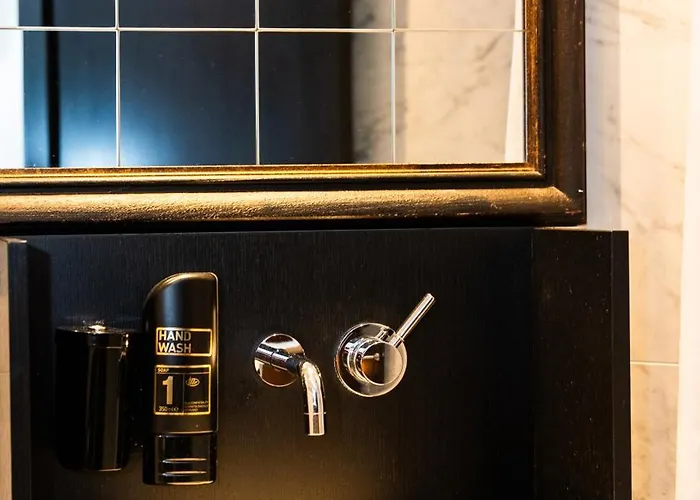 Hotel S&a Vondel Park 3*