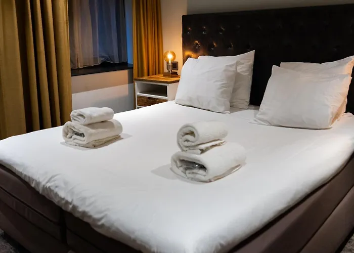 S&a Vondel Park Hotel